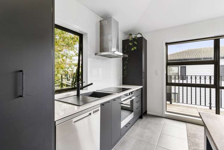1/42 Saint Benedicts Street Eden Terrace_12