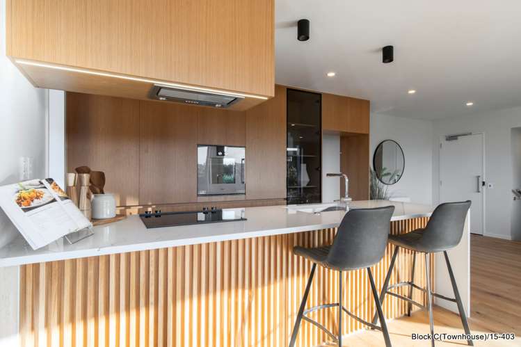 403 Beach Road Mairangi Bay_24