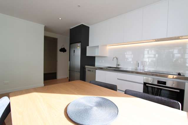 L2/147 Nelson Street 10015_3