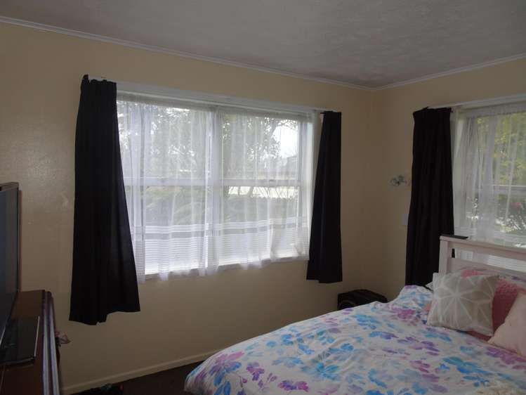 24 Larch Street Victoria_4