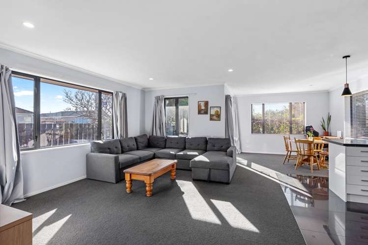 106 Bassett Street_4