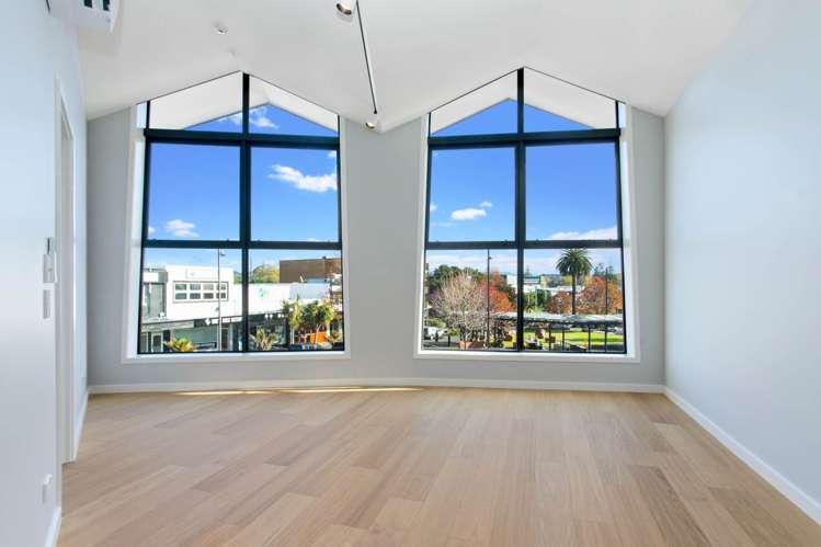 14 Todd Plaza New Lynn_7