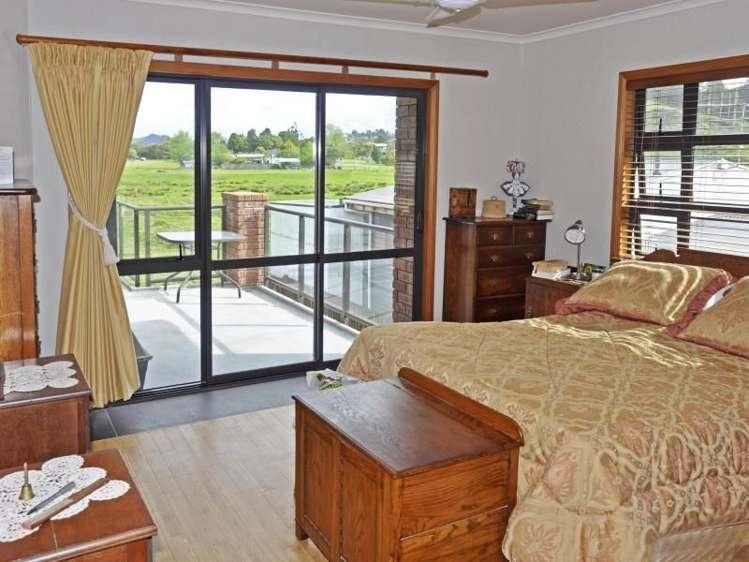 53 Ocean Beach Road Tairua_12