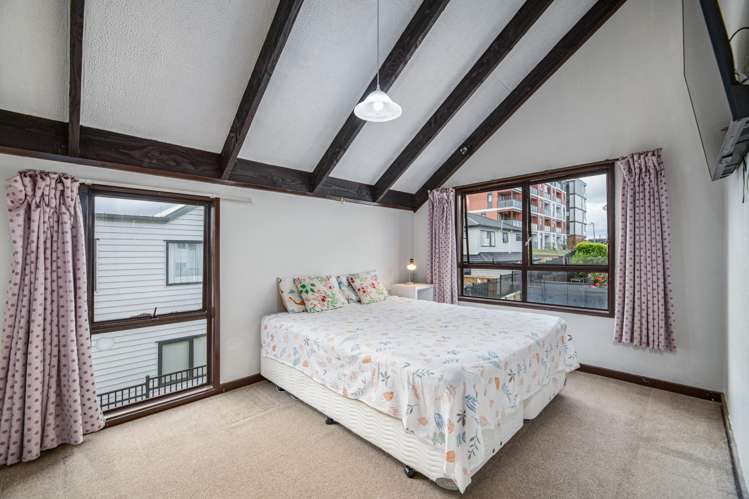 1/31 Arawa Street New Lynn_17