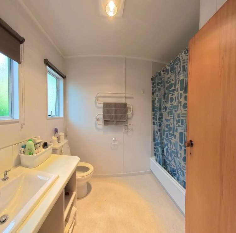  2/69 Golf Road Tāhunanui_8