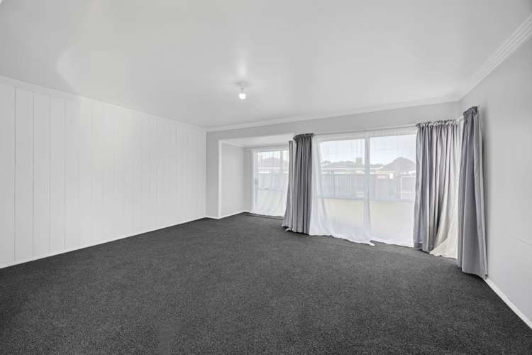 15 McLean Street Hawera_7