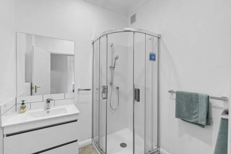 141 Carlton Avenue Springvale_11