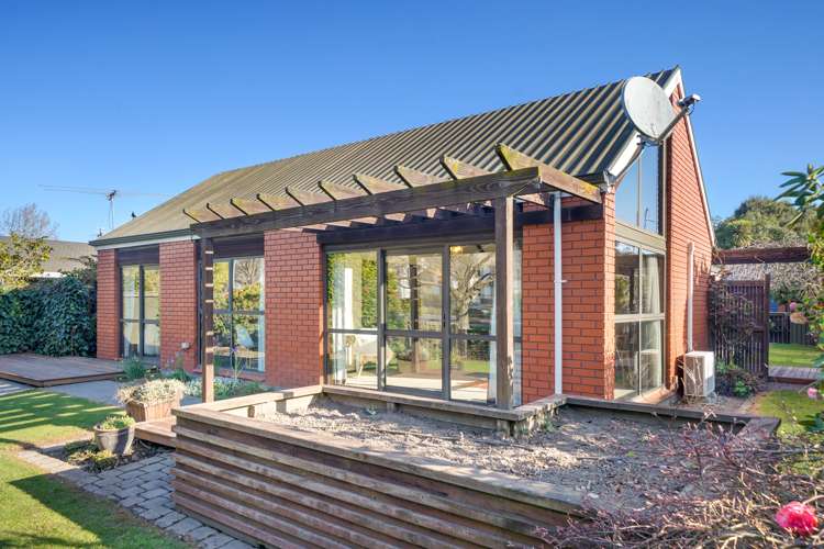 20 Lavandula Crescent Burnside_12