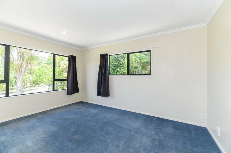 6 Shirley Road Parau_26