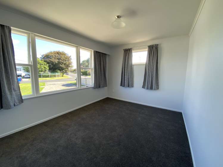 1 Graham Avenue Te Atatu Peninsula_9