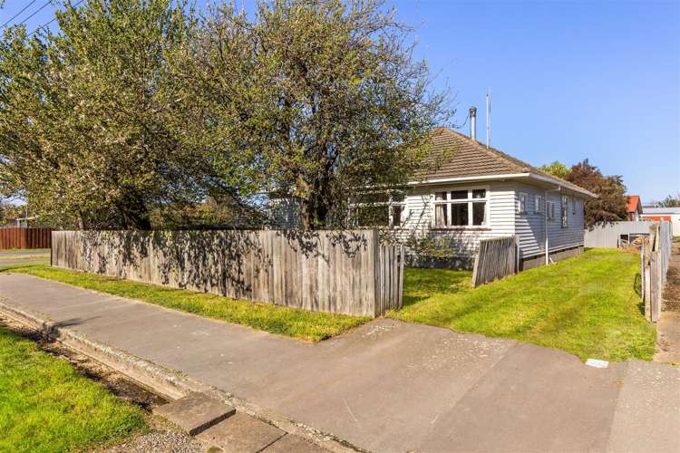 8 May Street Leeston_13