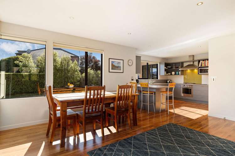 74 Kings Drive Wanaka_12