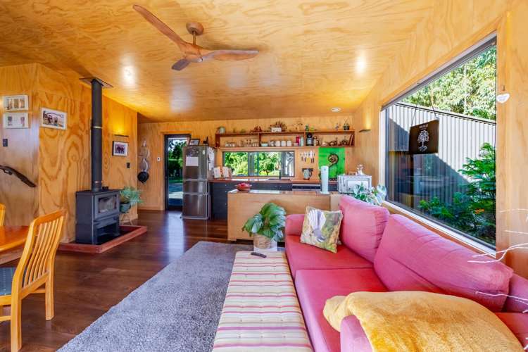 2B Bibby Street Waipawa_5