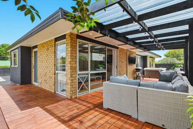 2/15 Kotare Street Hilltop_2