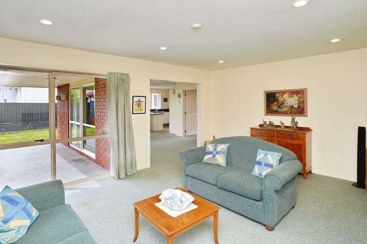 6c Kirk Road Templeton_6