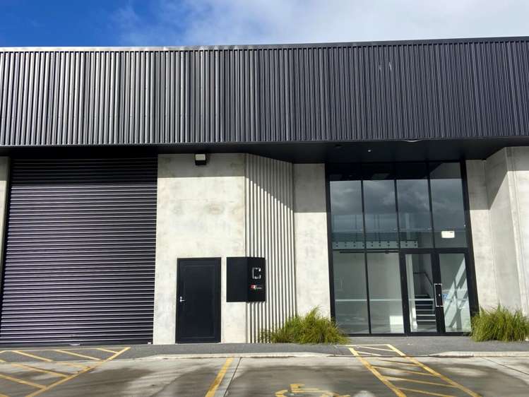 3/1370 Arthur Porter Drive Te Rapa_1