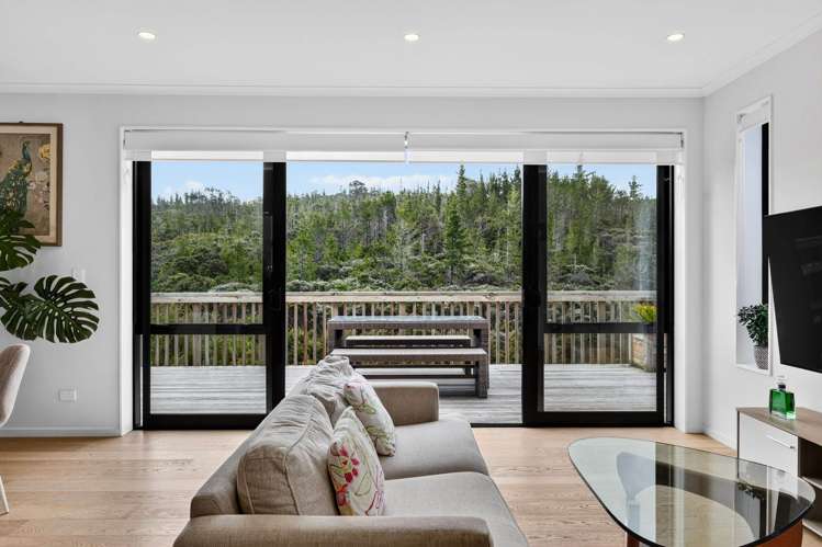 81 Pacific Heights Road Orewa_10
