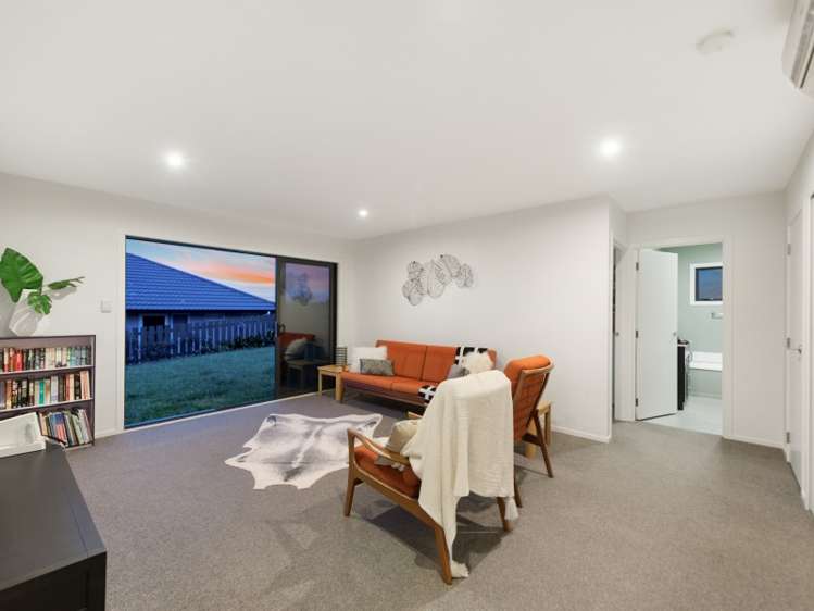 20 Raddington Way Huntington_12