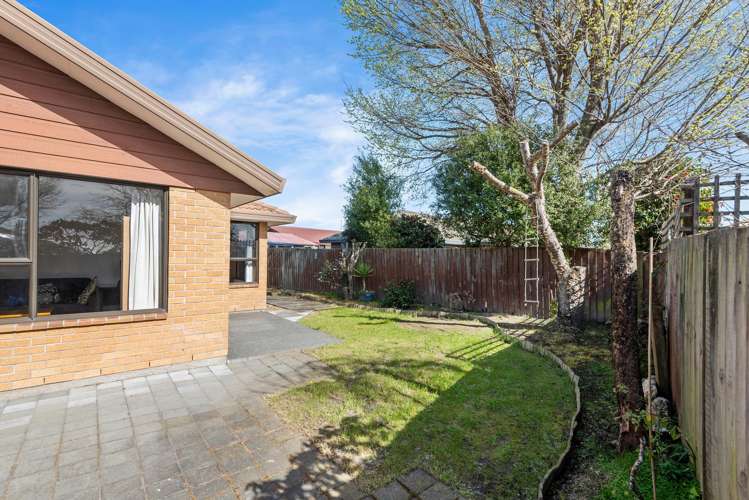 2/12 Algie Place Avonhead_10