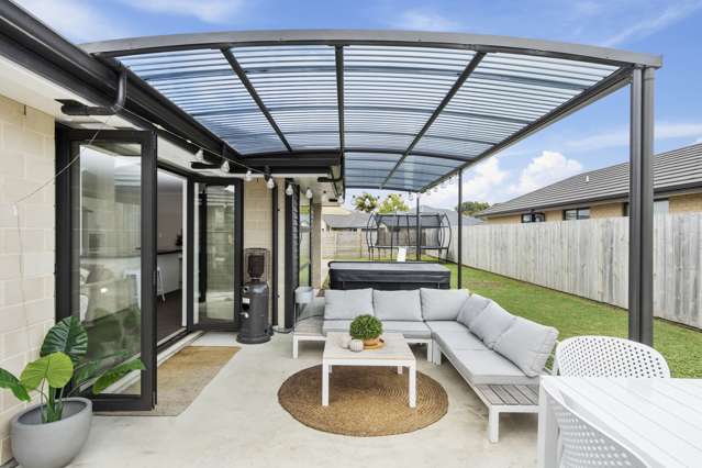 49 Leet Crescent Papamoa_1