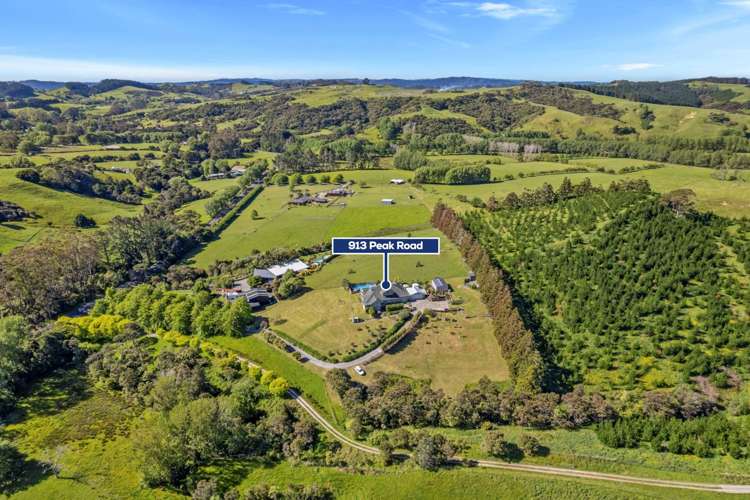 913 Peak Road Helensville_30
