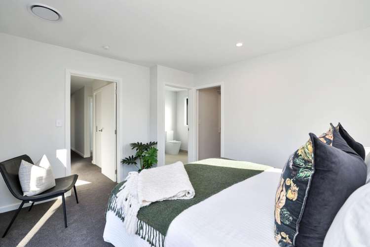 136B Farm Road Allenton_13