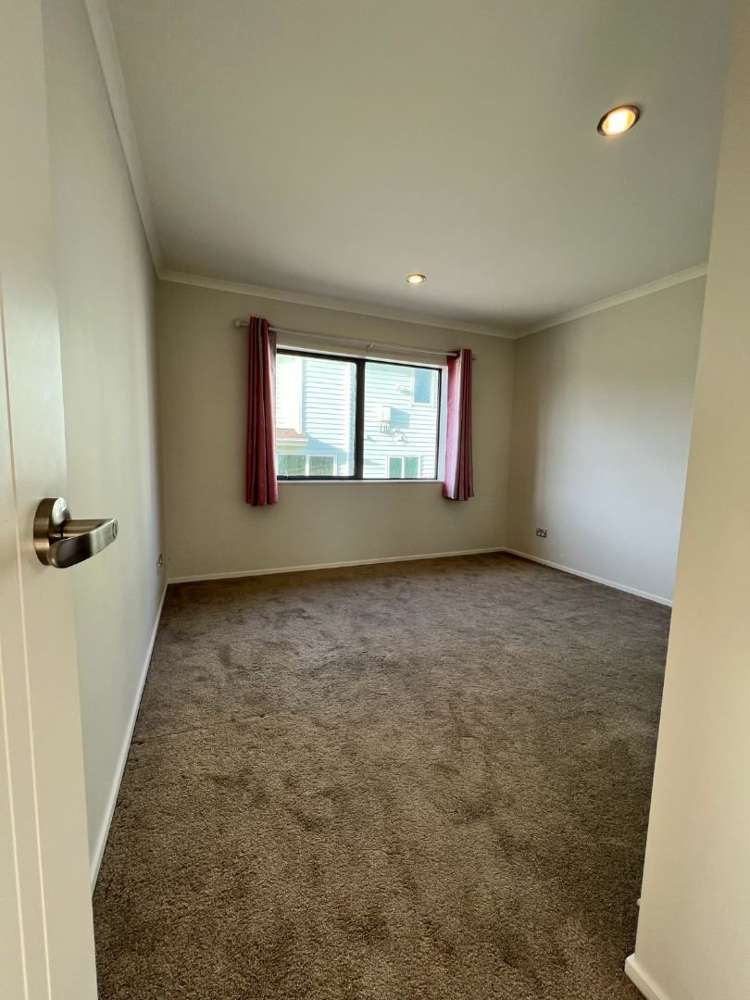 10 Bridget Court Red Beach_12