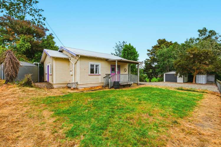 10 Cemetery Road Matiere_11