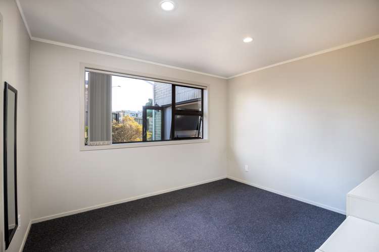 38 Trelawney Crescent Westown_20