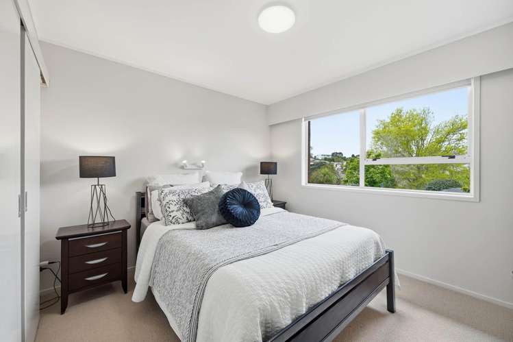 2/3 Bronwyn Place Torbay_18