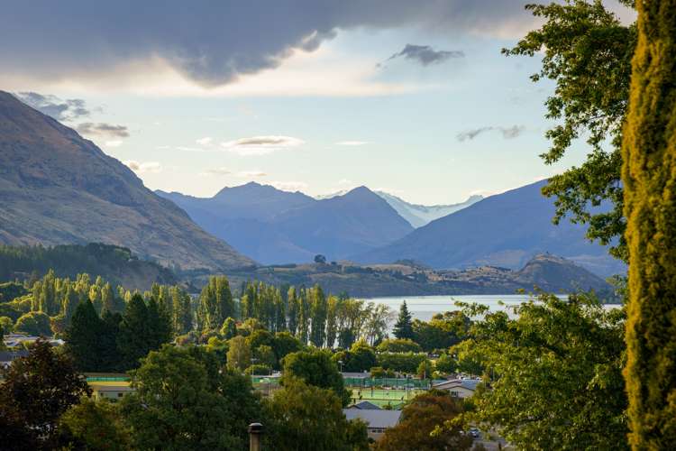 22 Aspiring Terrace Wanaka_16