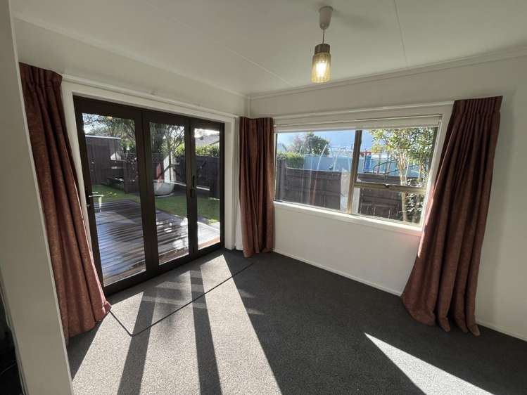34 Wallace Place Westown_4