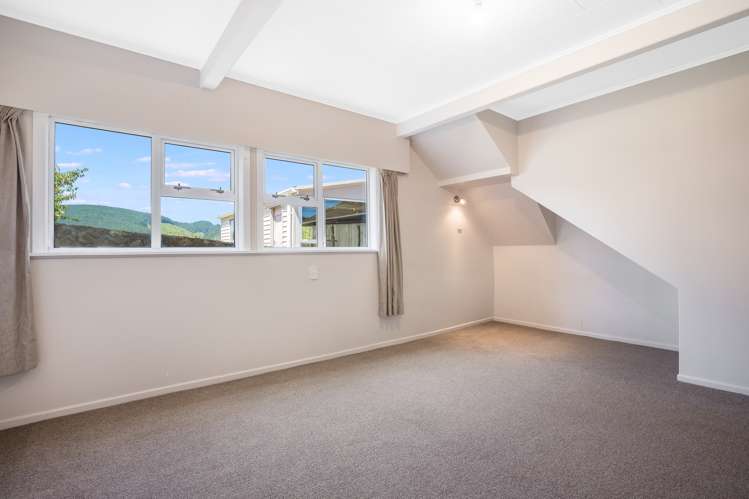 23 Turkington Street Tawa_13