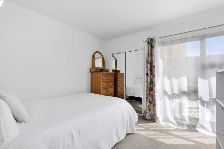 87 Major Drive Kelson_7