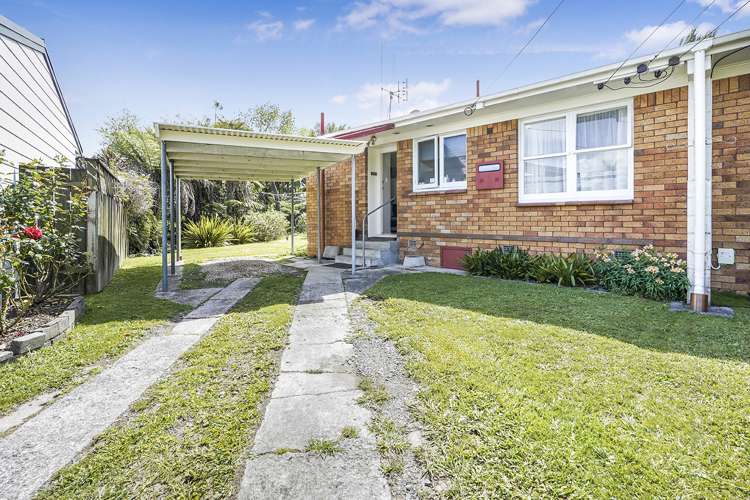 17b Tomin Road Glenview_11