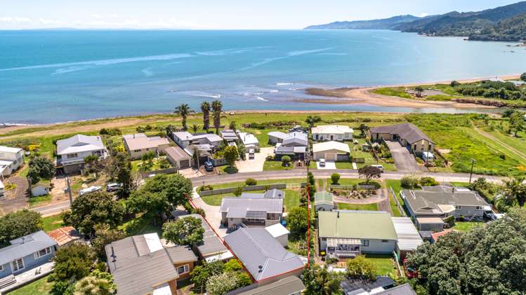 40 Seaview Avenue Te Puru_2