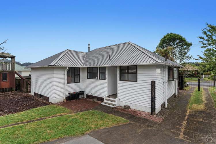 9 Grey Street Kawerau_15