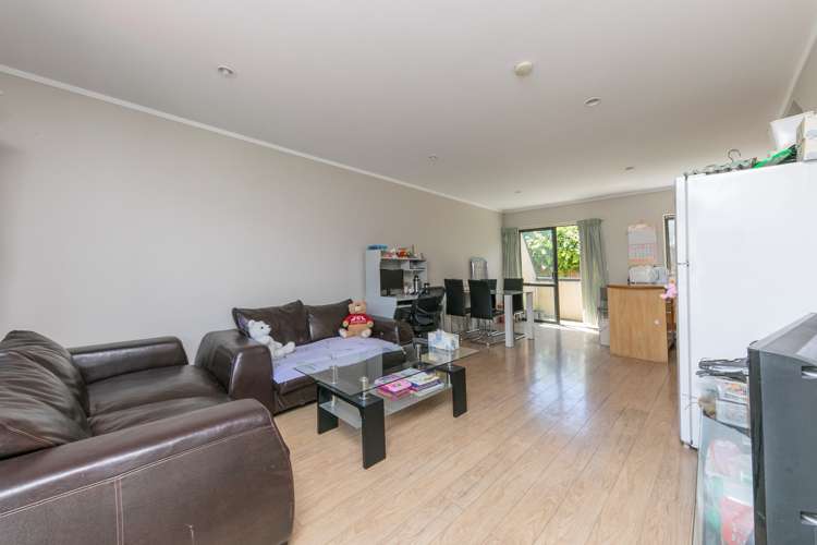 5/8 Margan Avenue New Lynn_4