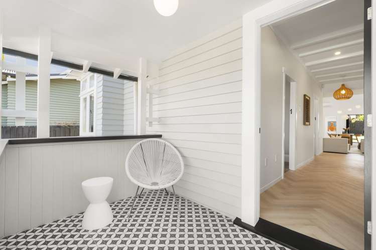 8 Creamer Avenue Belmont_24
