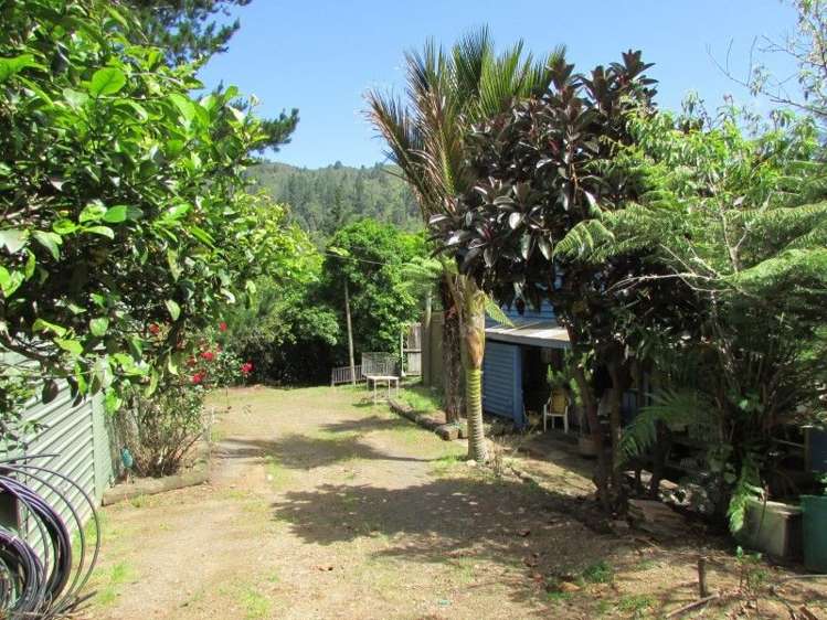 124 Victoria Street Whakatete Bay_19