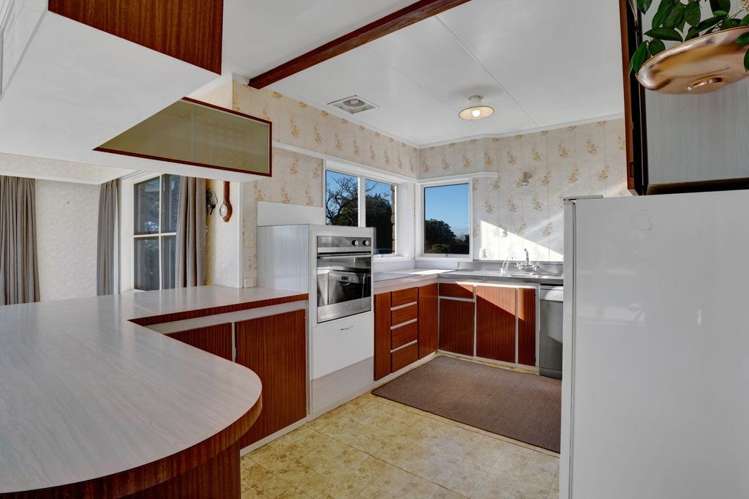 53 Warwick Road Stratford_16