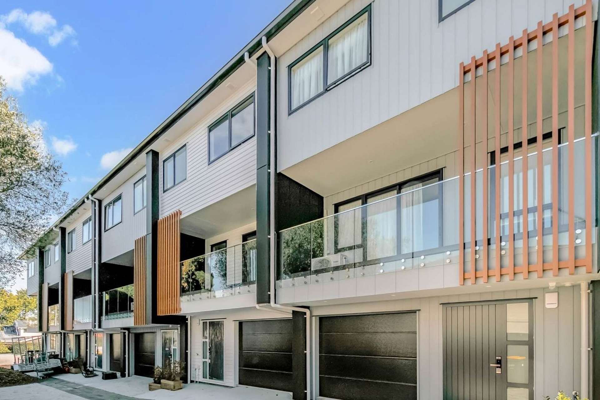 2/672 Mount Albert Road Royal Oak_0