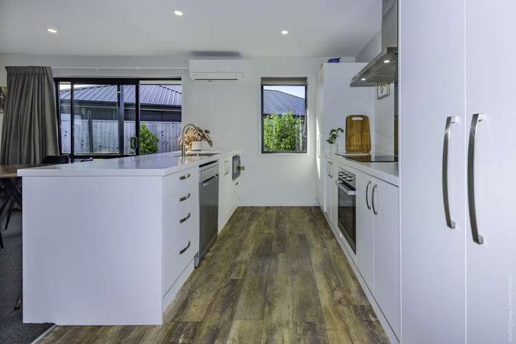 25 Kens Lane Lincoln_11