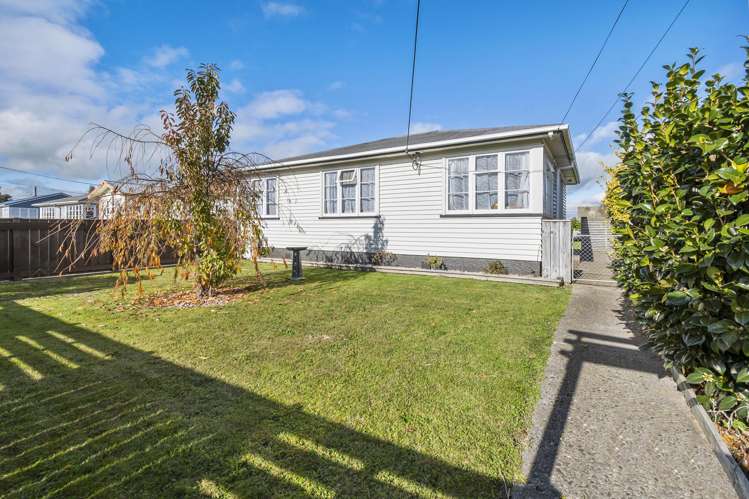 34 Taylor Avenue Feilding_11