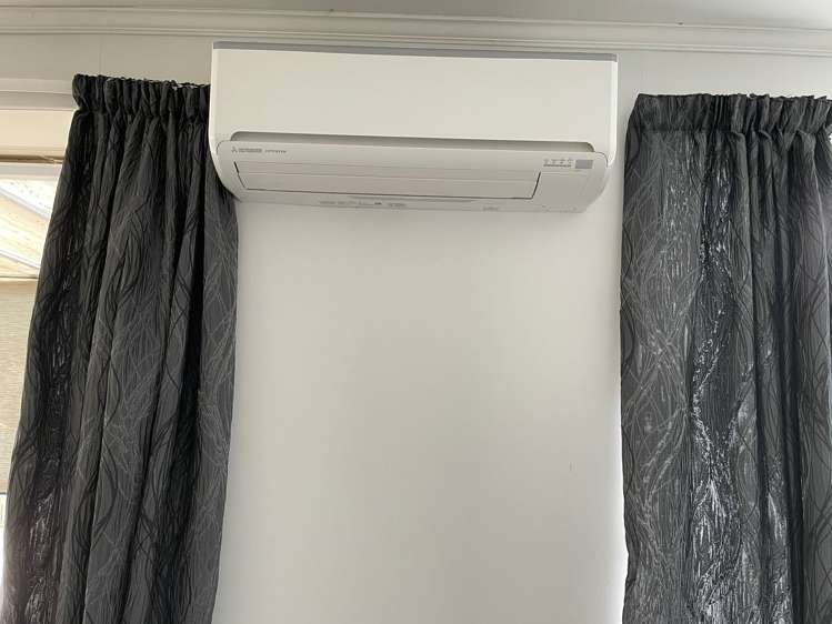 191 Waddington Drive Naenae_5