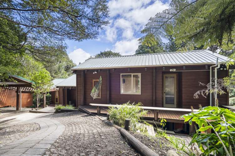 191 Scenic Drive Titirangi_19