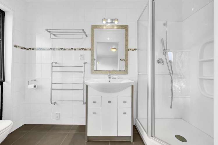 16 Landsberg Way Windsor Park_12