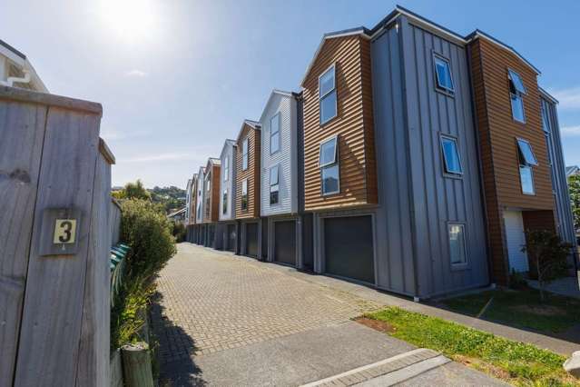 3 bedroom Large Townhouse (163 sqm)