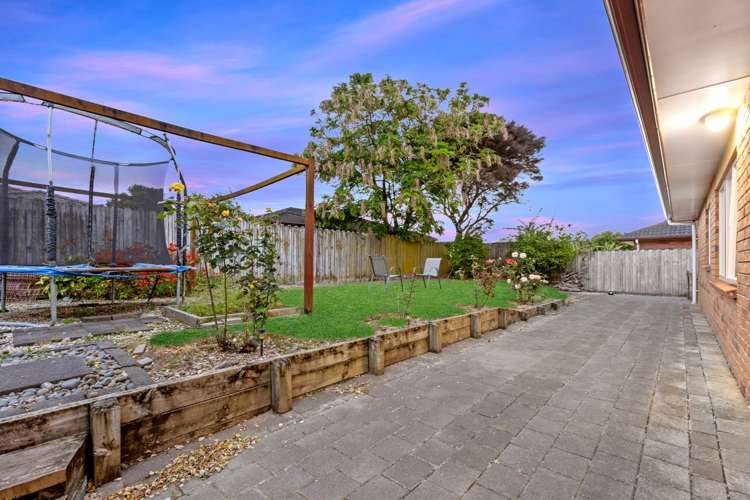 25 Carrick Glen Avenue Flat Bush_18