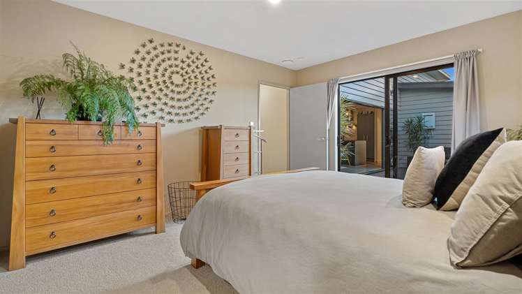 16 Formosa Place Pyes Pa_13